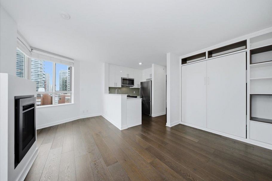 1107 1003 Pacific Street Vancouver, BC - 9