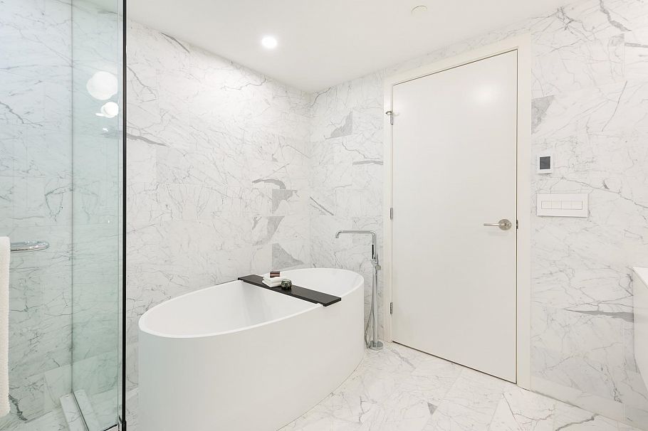 4806 1480 Howe Street Vancouver, BC - 17