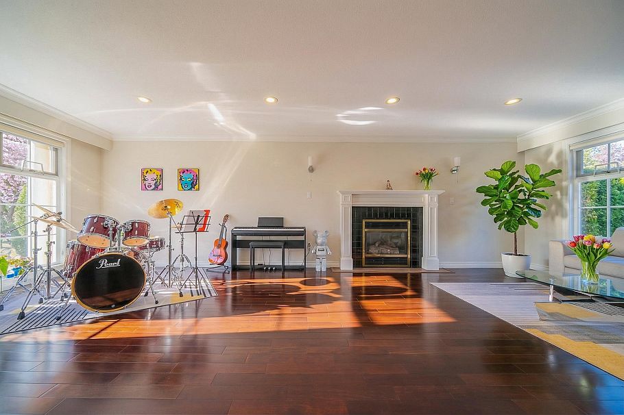 4049 W 27th Avenue Vancouver, BC - 11