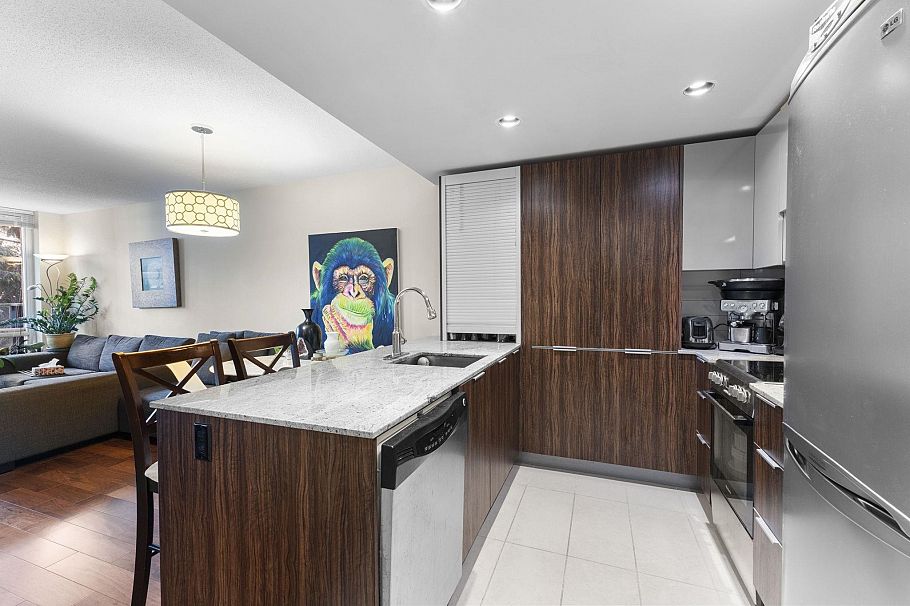 507 1088 Richards Street Vancouver, BC - 15