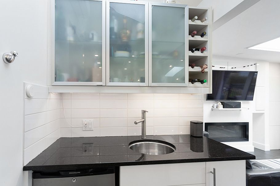 4219 Graveley Street Burnaby, BC - 8