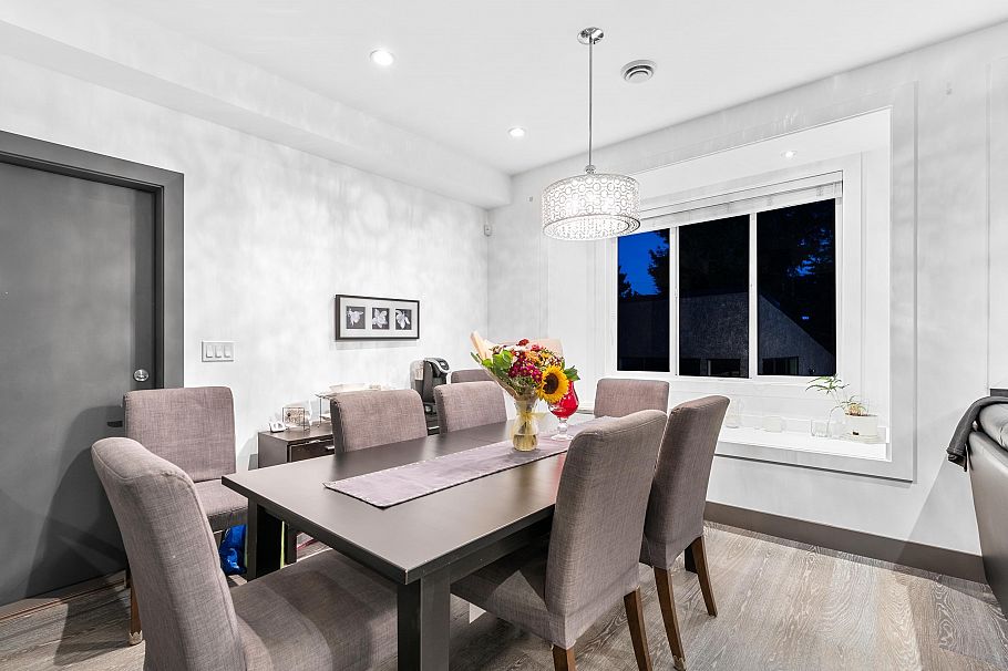 7493 Gatineau Place Vancouver, BC - 28