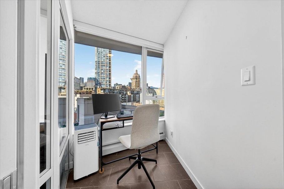 905 58 Keefer Place Vancouver, BC - 6