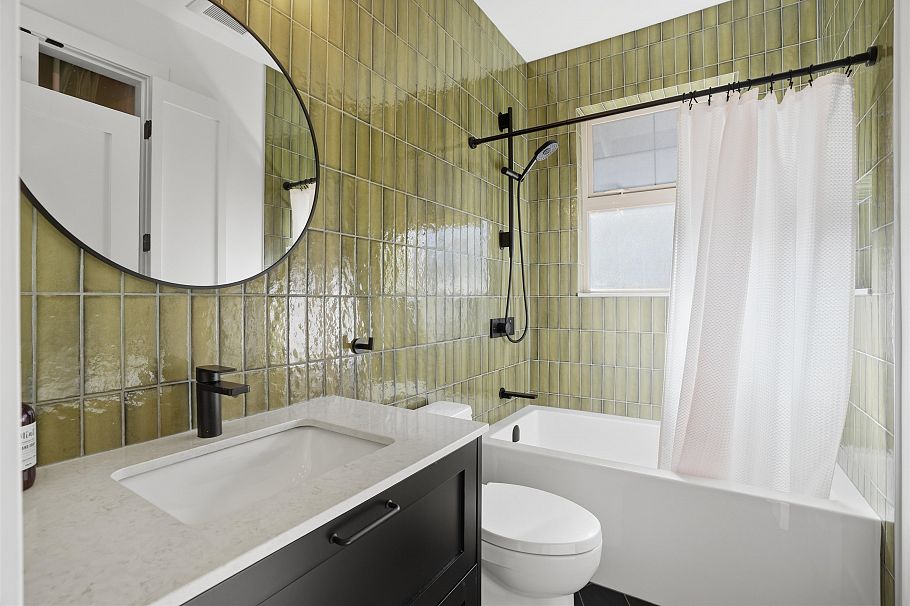 2039 W 33rd Avenue Vancouver, BC - 30