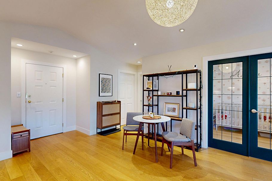 304 1528 Bowser Avenue North Vancouver, BC - 15