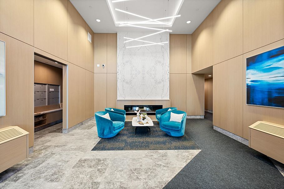 303 3188 Riverwalk Avenue Vancouver, BC - 4