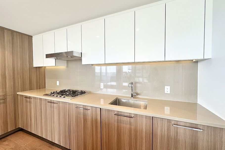 1005 3280 Corvette Way Richmond, BC - 3