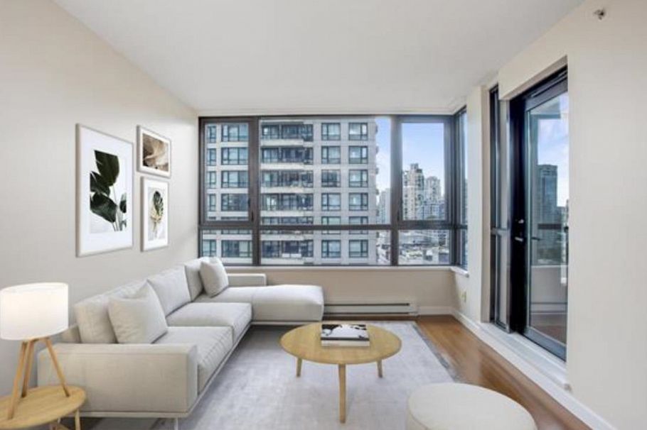 1606 909 MAINLAND STREET, Vancouver BC V6B 1S3 Vancouver, BC - 1