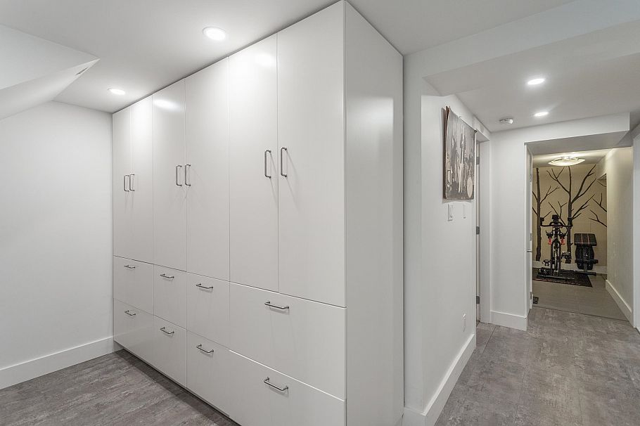 4219 Graveley Street Burnaby, BC - 24