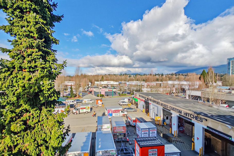 PH05 223 Mountain Highway North Vancouver, BC - 8