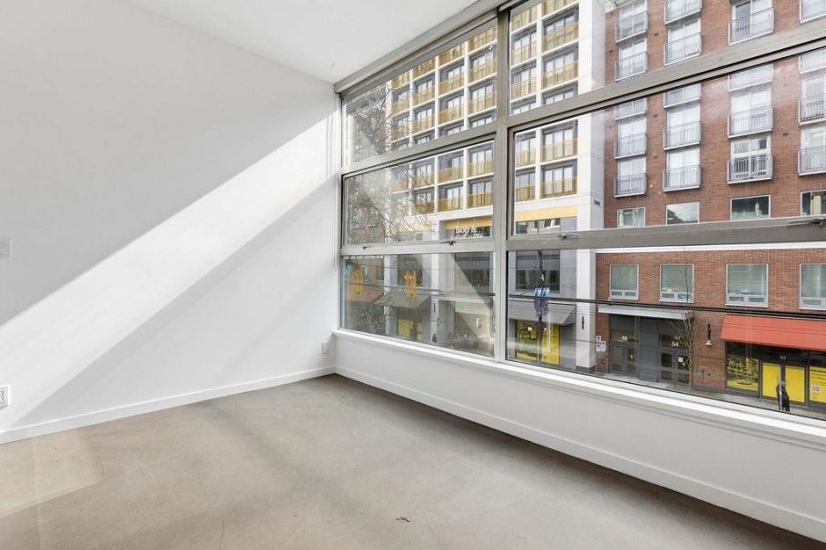 310 53 W Hastings Street Vancouver, BC - 12