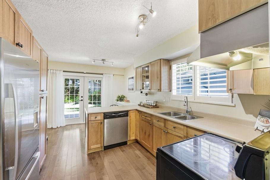 1762 Evelyn Street North Vancouver, BC - 14