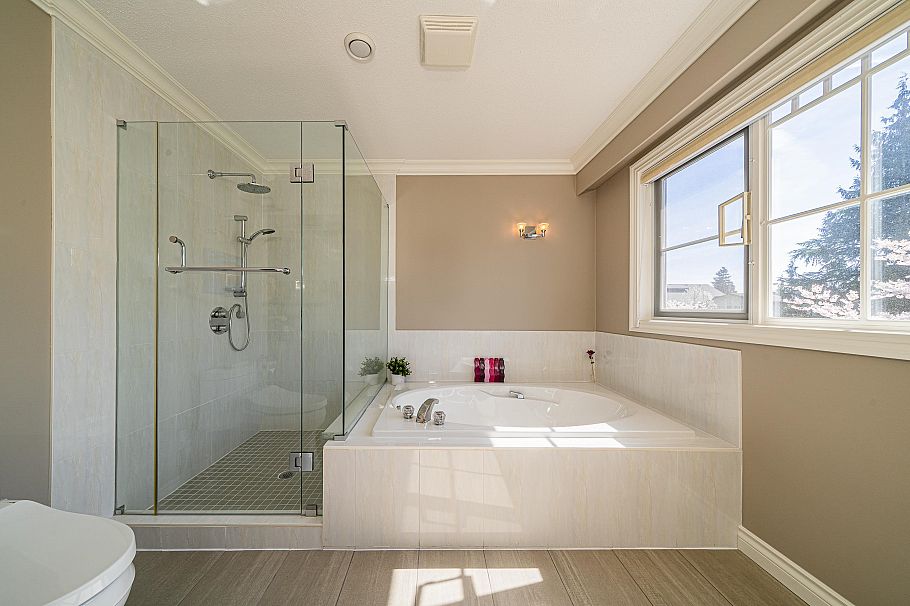 4049 W 27th Avenue Vancouver, BC - 23