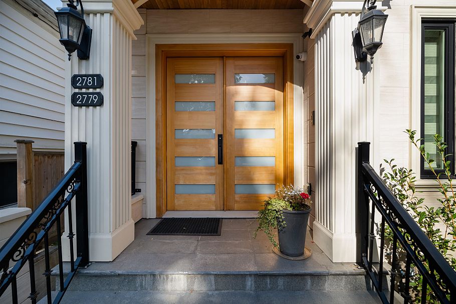 2783 E 27th Avenue Vancouver, BC - 2