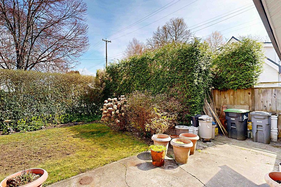 4402 W 12th Avenue Vancouver, BC - 20