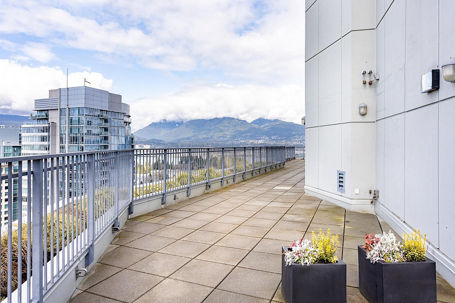 1604 1205 W Hastings Street Vancouver, BC - 30