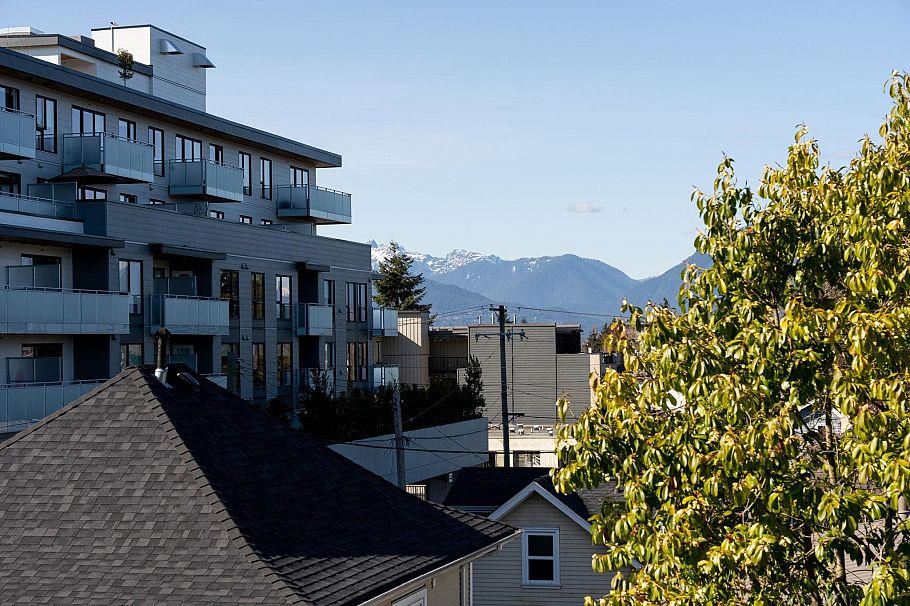 404 738 E 29th Avenue Vancouver, BC - 13