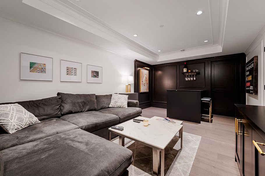 2040 W 58th Avenue Vancouver, BC - 24