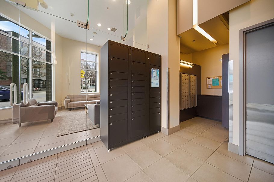 306 2055 Yukon Street Vancouver, BC - 27