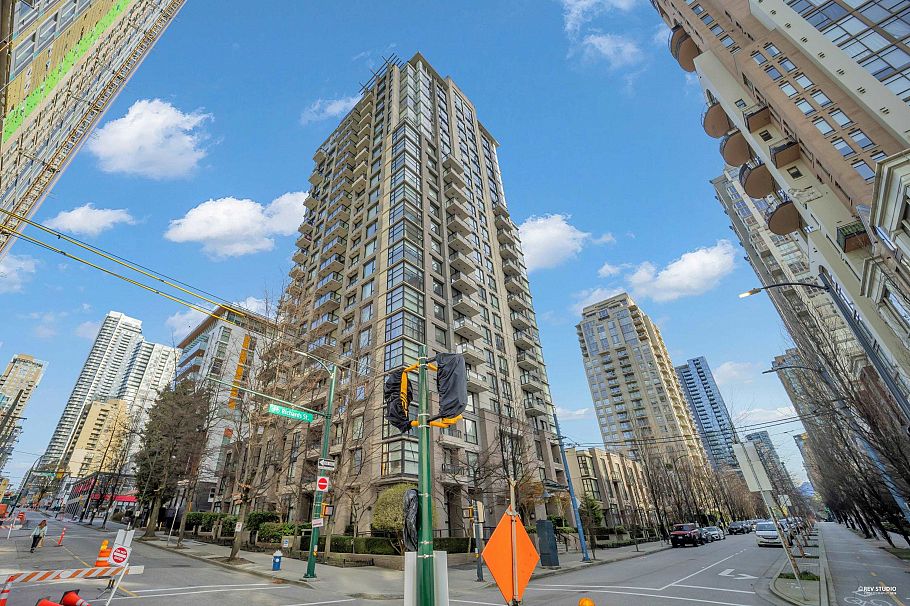 1707 1295 Richards Street Vancouver, BC - 37