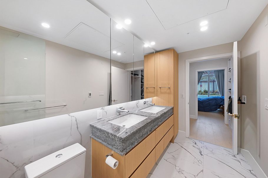 102 3668 W 10th Avenue Vancouver, BC - 22