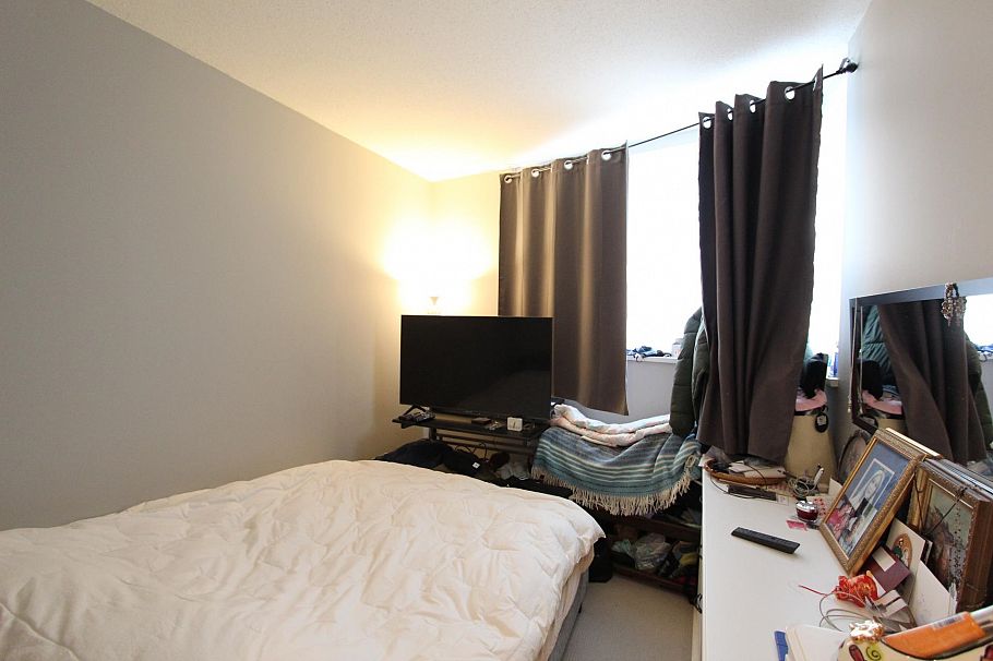 202 505 W 30th Avenue Vancouver, BC - 12