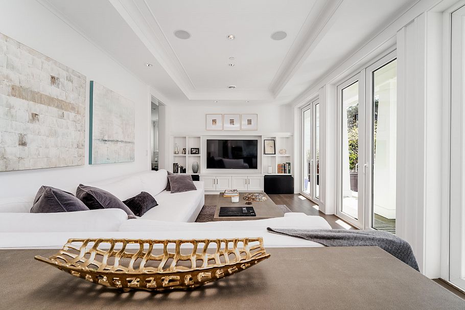 2040 W 58th Avenue Vancouver, BC - 4