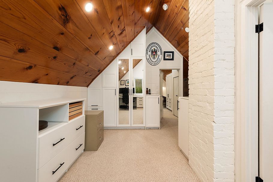 170 W 10th Avenue Vancouver, BC - 23