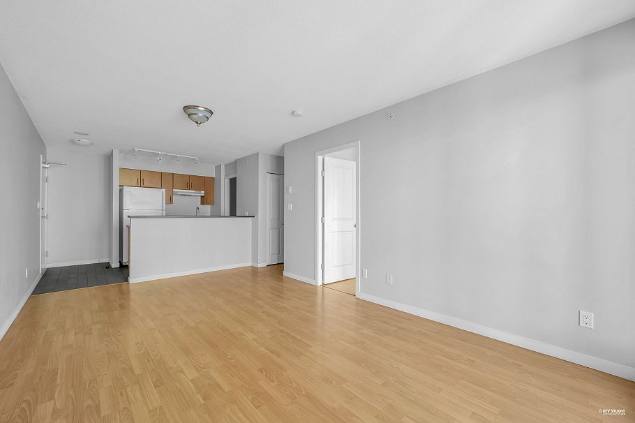 1707 1295 Richards Street Vancouver, BC - 1