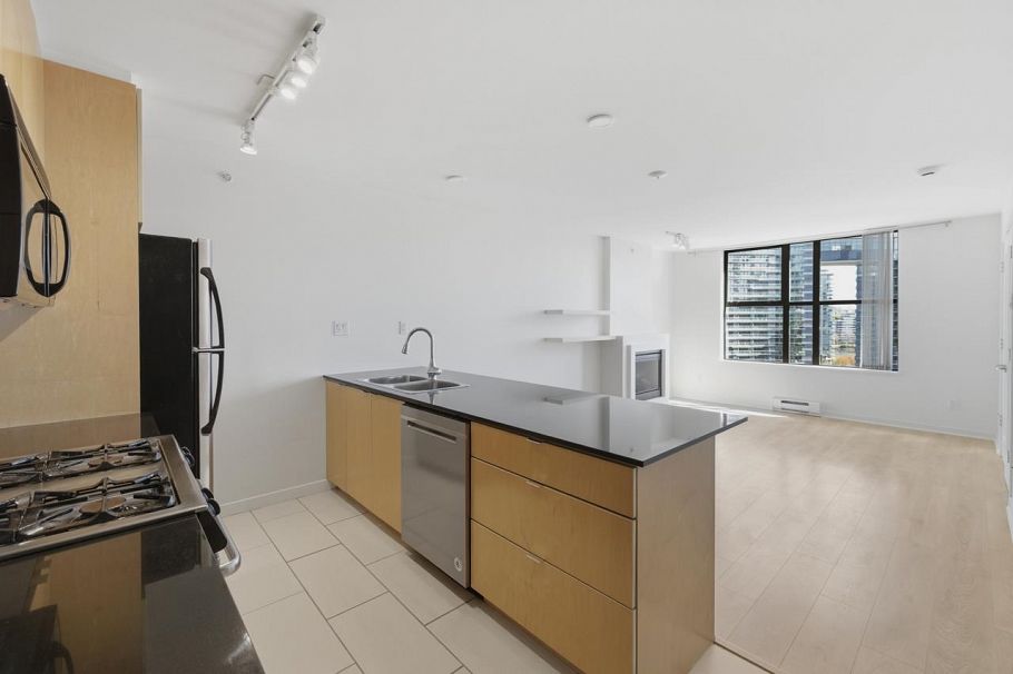 1205 989 Beatty Street Vancouver, BC - 10
