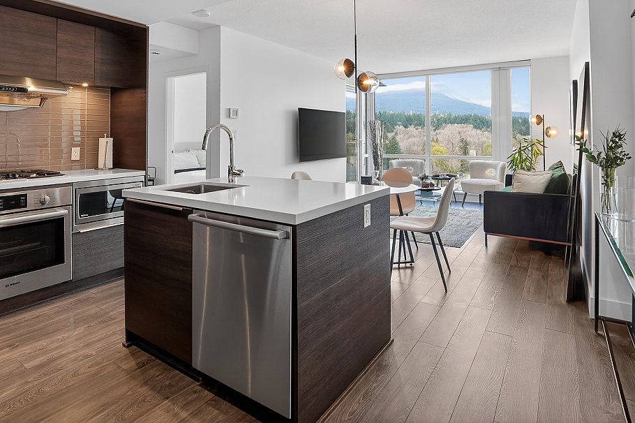 1401 1550 Fern Street North Vancouver, BC - 7