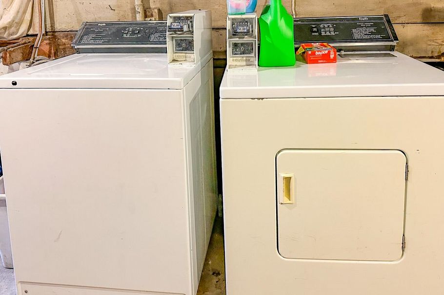 3315 W 6th Avenue Vancouver, BC - 39