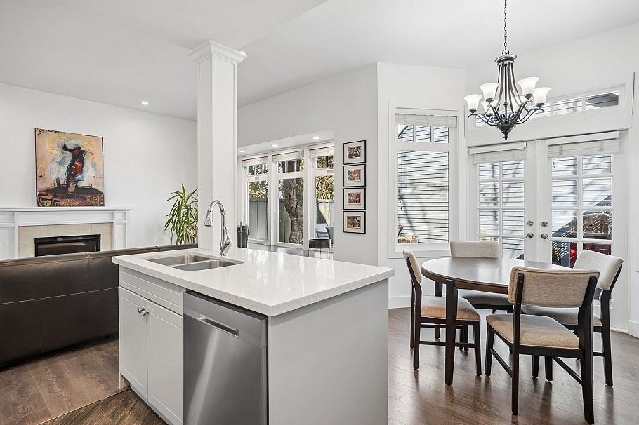 3537 W 5th Avenue Vancouver, BC - 10