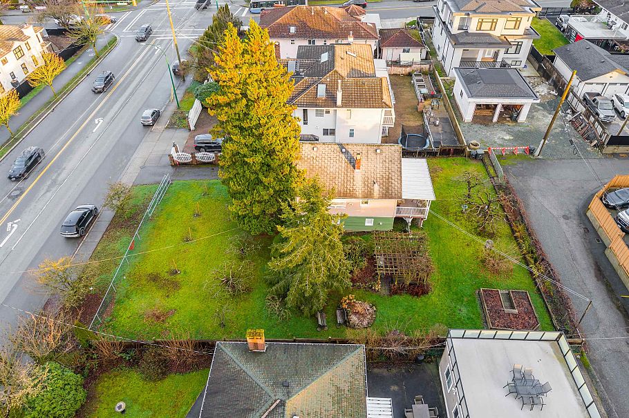 3786 Moscrop Street Burnaby, BC - 12