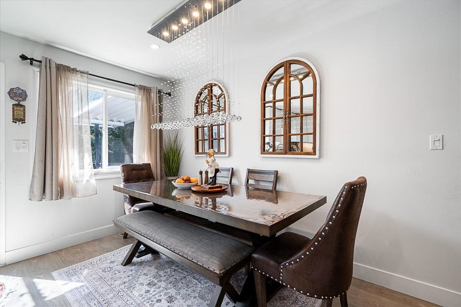 2333 Kirkstone Road North Vancouver, BC - 12