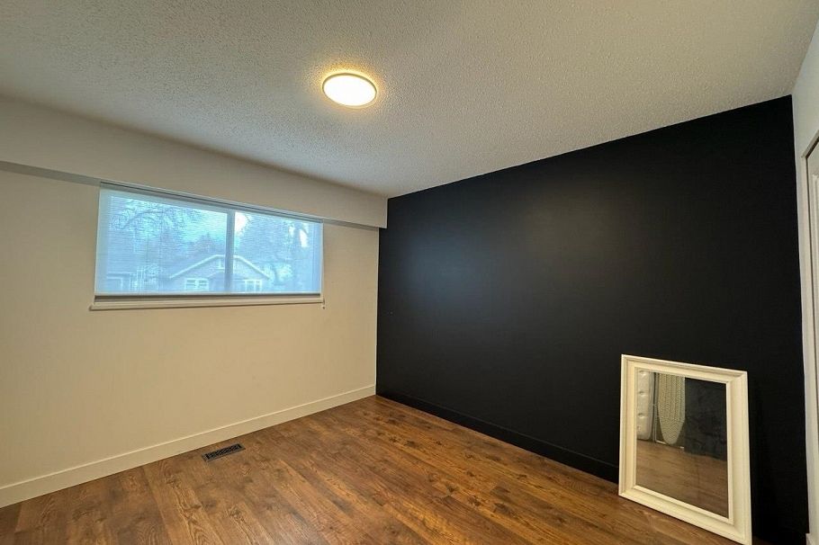 2790 W 12th Avenue Vancouver, BC - 20
