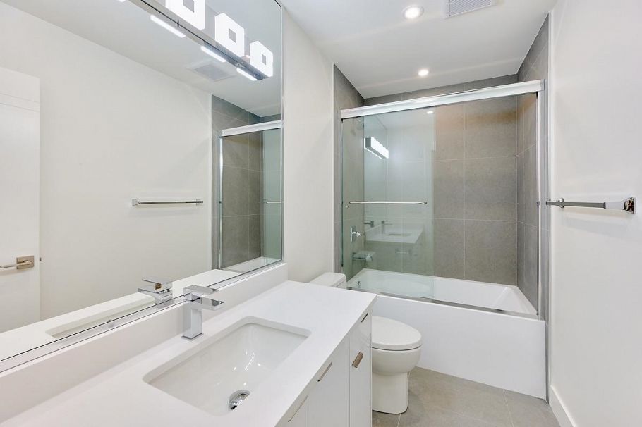 806 Montroyal Boulevard North Vancouver, BC - 37