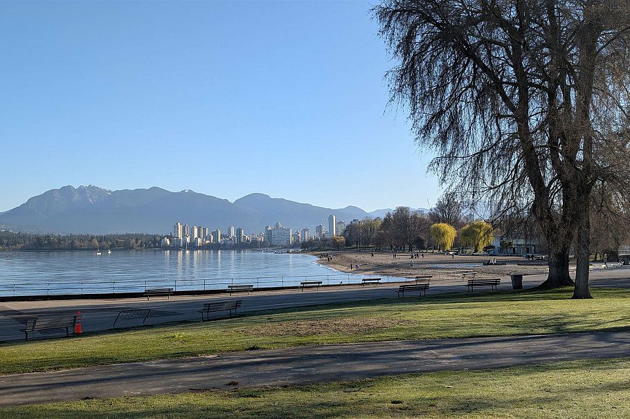 2160 W 8th Avenue Vancouver, BC - 39