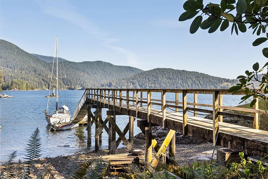 5457 Indian River Drive North Vancouver, BC - 30