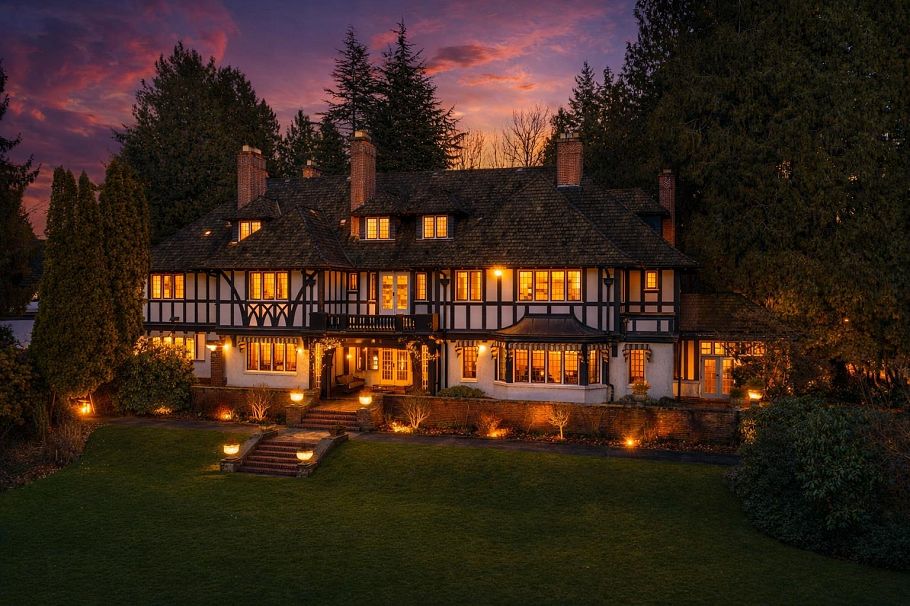 2206 SW Marine Drive Vancouver, BC - 2