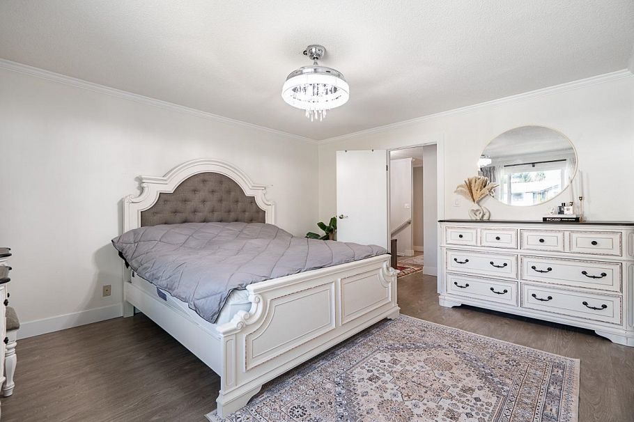 2333 Kirkstone Road North Vancouver, BC - 15