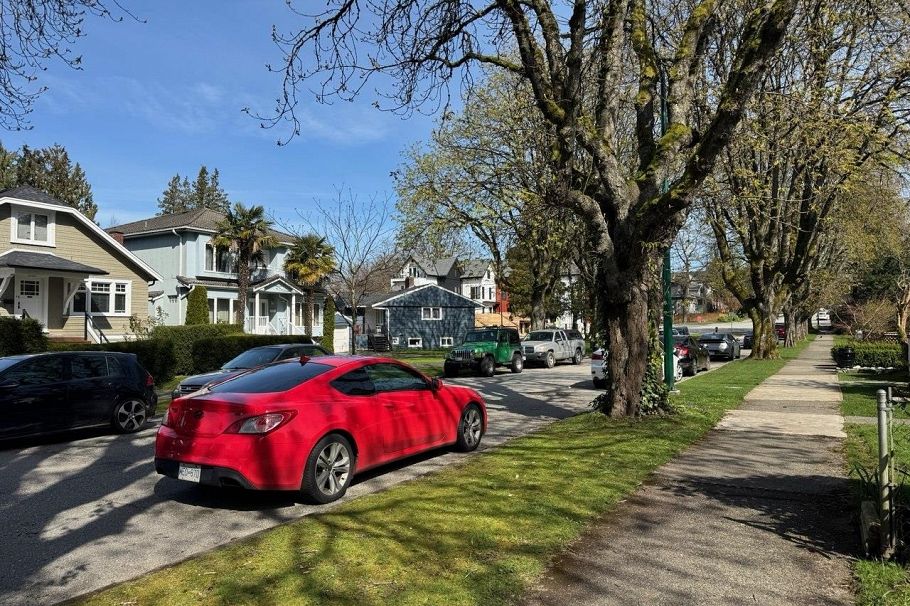 2790 W 12th Avenue Vancouver, BC - 30