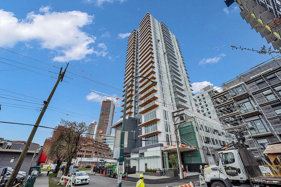 803 485 W 42nd Avenue Vancouver, BC - 28