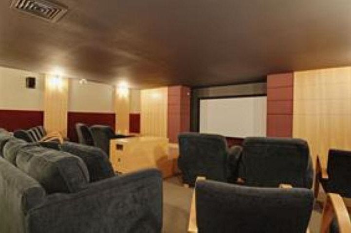 510 530 Raven Woods Drive North Vancouver, BC - 31