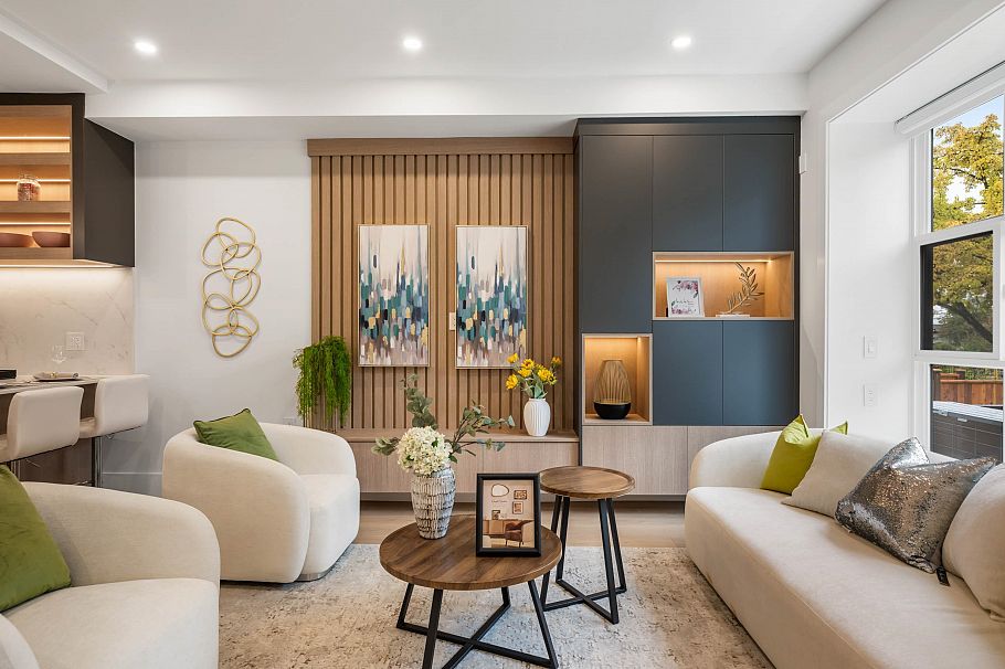 4 3065 Charles Street Vancouver, BC - 4