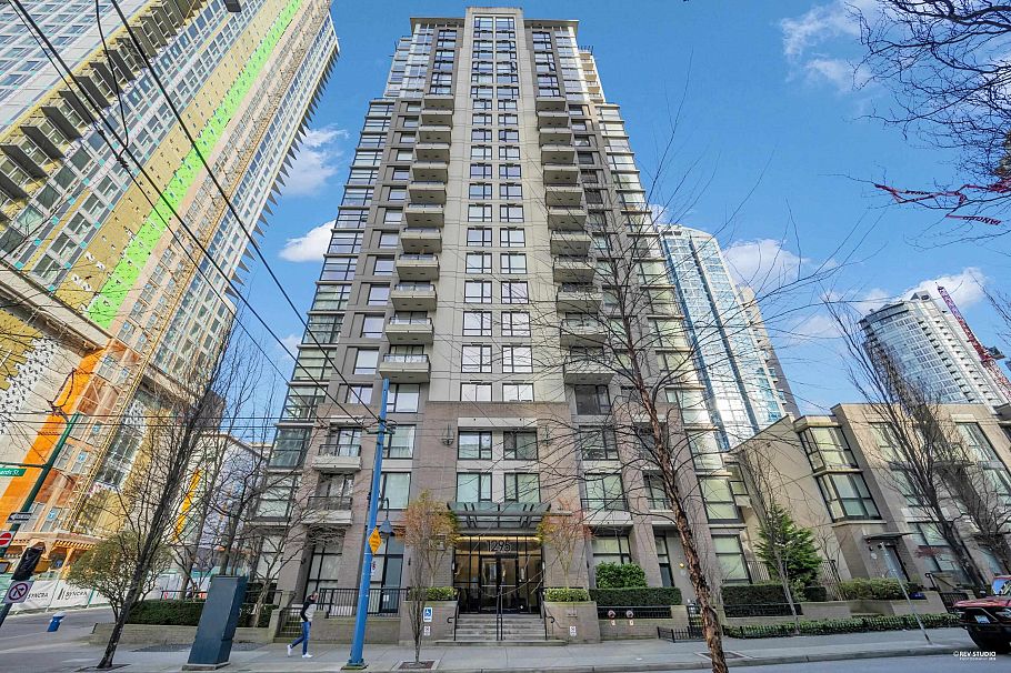 1707 1295 Richards Street Vancouver, BC - 36