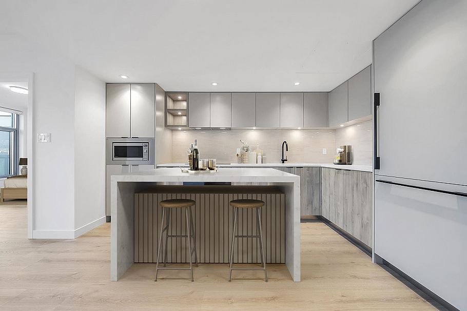 307 755 Harbourside Drive West Vancouver, BC - 4