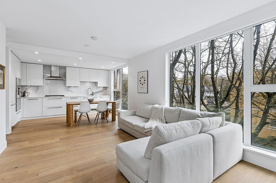 306 2485 Larch Street Vancouver, BC - 8