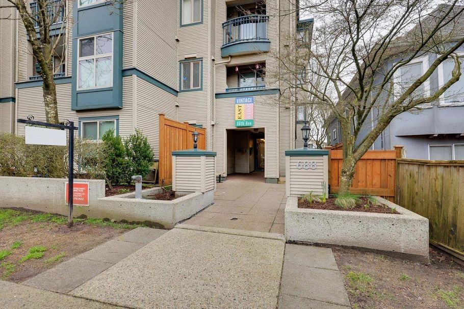 209 688 E 16th Avenue Vancouver, BC - 1