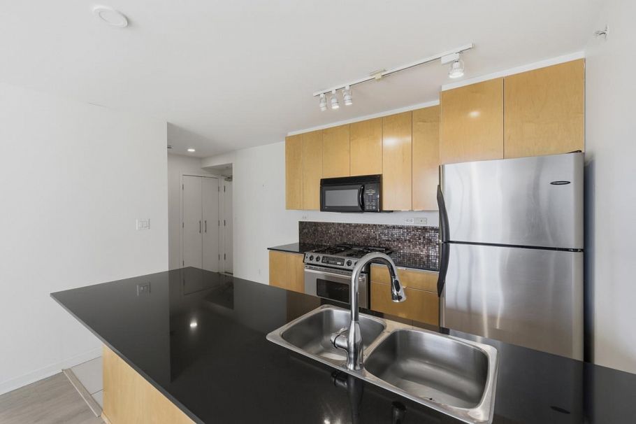 1205 989 Beatty Street Vancouver, BC - 11